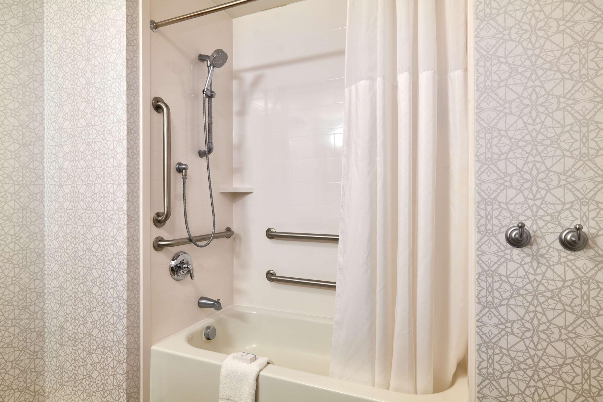 Hilton Garden Inn Μπλούμινγκτον Εξωτερικό φωτογραφία