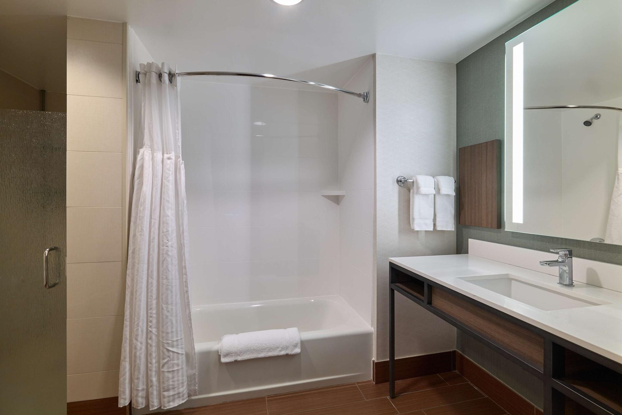 Hilton Garden Inn Μπλούμινγκτον Εξωτερικό φωτογραφία