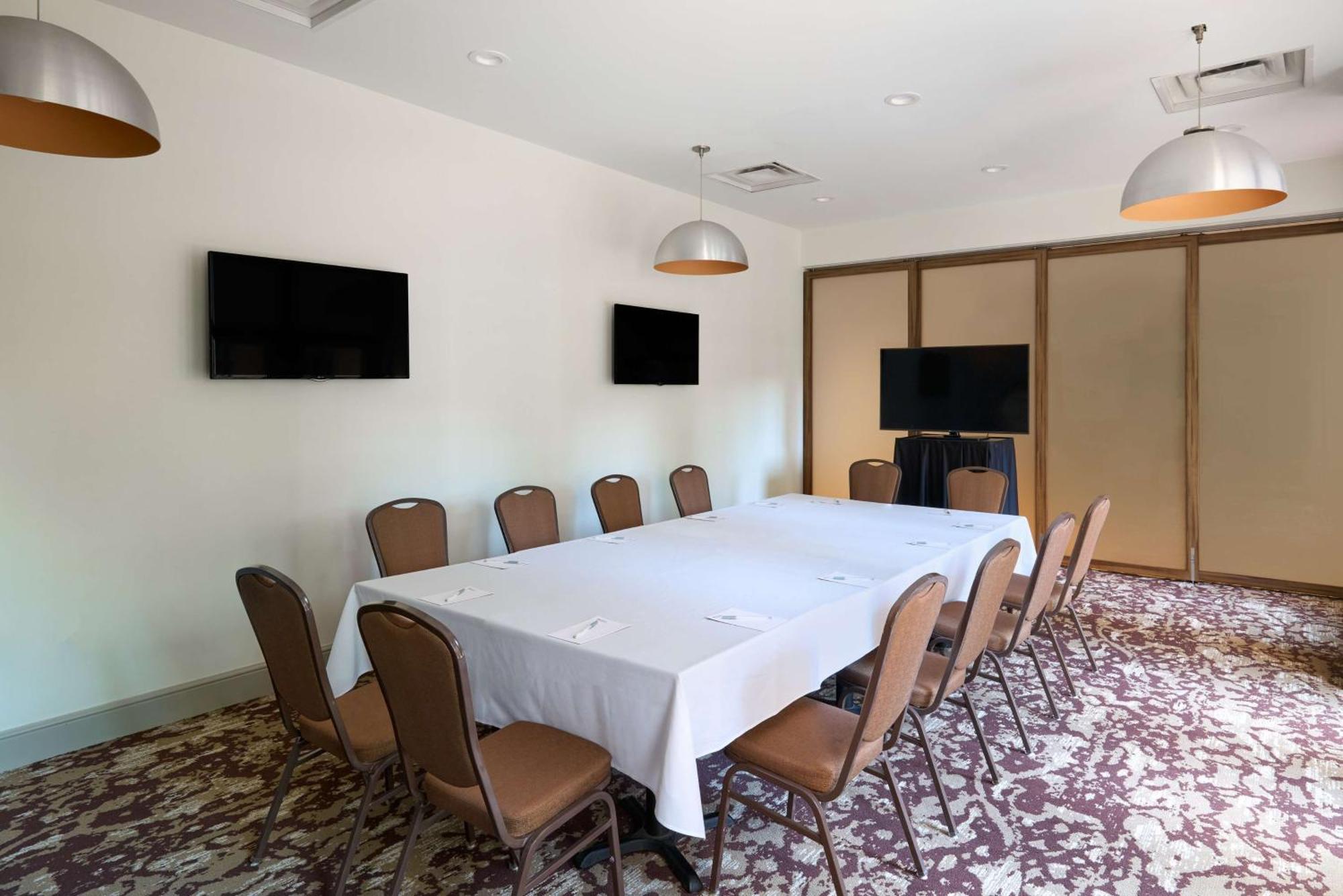Hilton Garden Inn Μπλούμινγκτον Εξωτερικό φωτογραφία