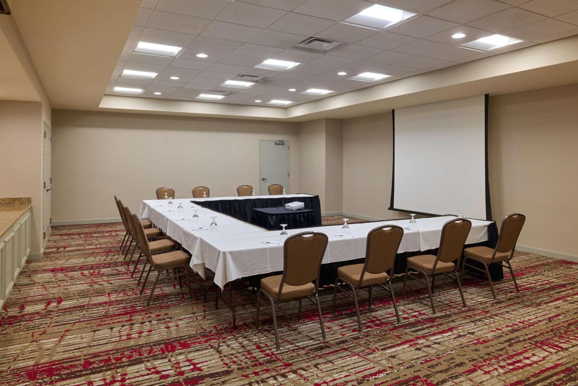 Hilton Garden Inn Μπλούμινγκτον Εξωτερικό φωτογραφία
